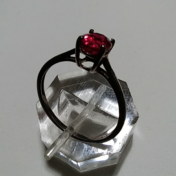 Ruby Ring - Picture 5 of 15